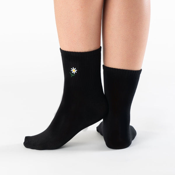 Black floral low-cut cotton socks