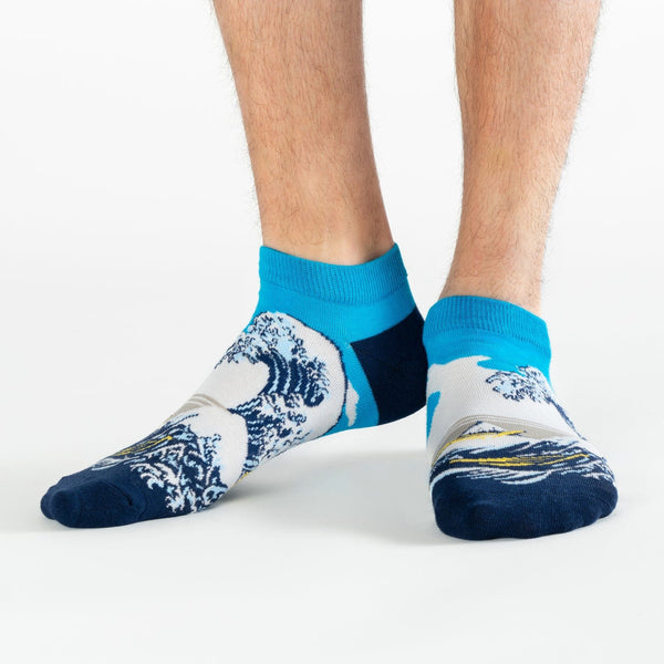 Kanagawa The Great Wave masterpiece cotton socks