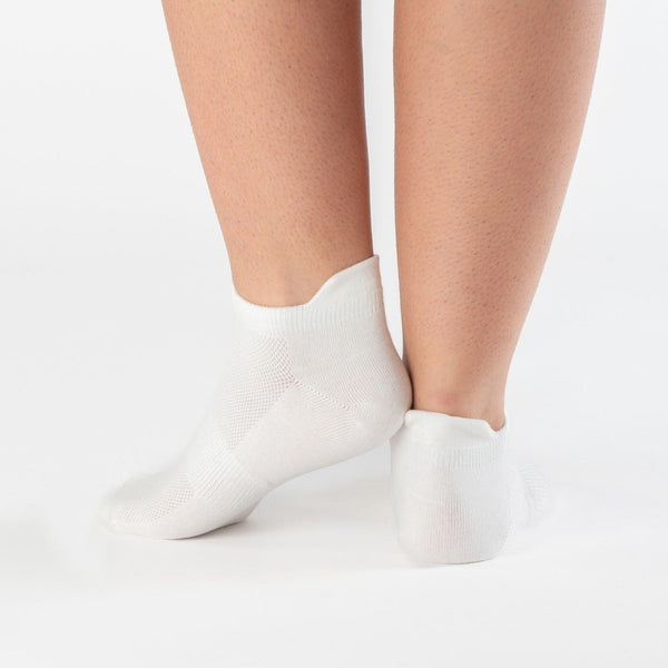 White tab cotton socks