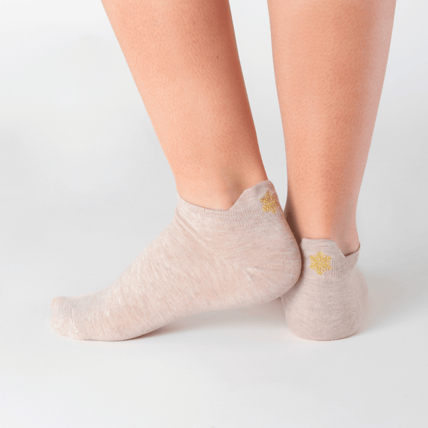 Cream snowflake tab cotton socks